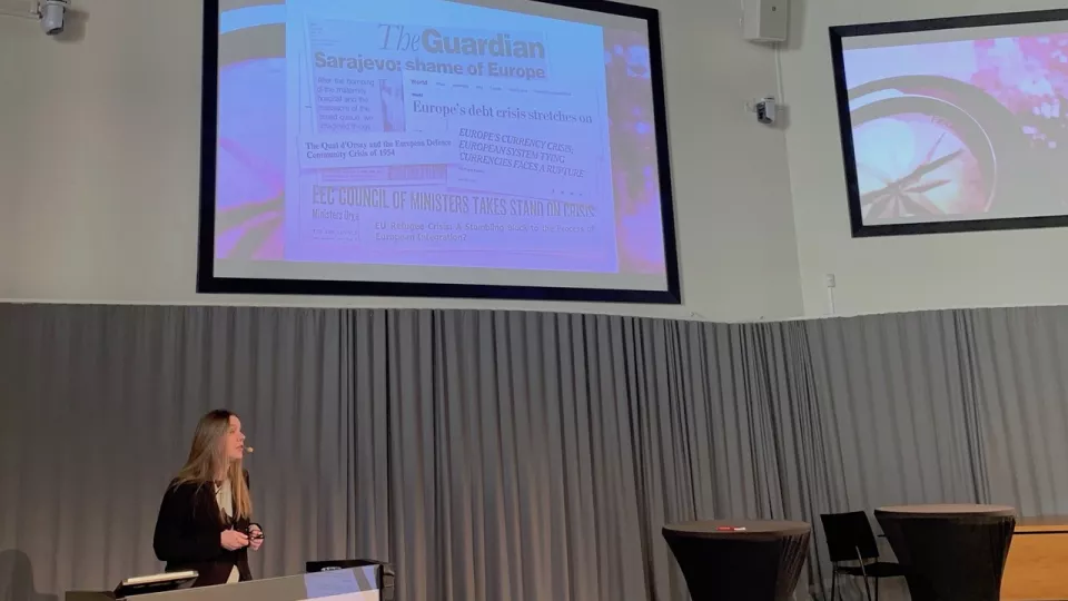 Maria Strömvik talar på framtidsveckan. Foto.